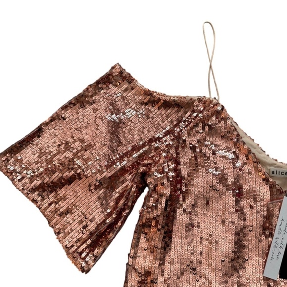 Alice + Olivia Top Womens XS Agatha Sequin Rose Gold Off The Shoulder Fairy NEW - Picture 6 of 16